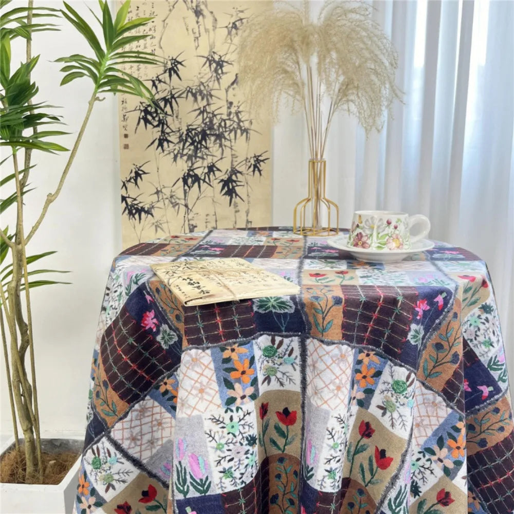 Dining Mat Vintage Floral Table Cloth Chinese Style Printing Elegant Picnic Mat Light Luxury Round Table Tablecloth Girl's Desk