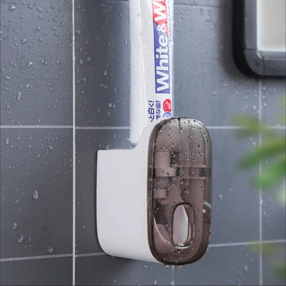 Distributeur automatique de dentifrice mural